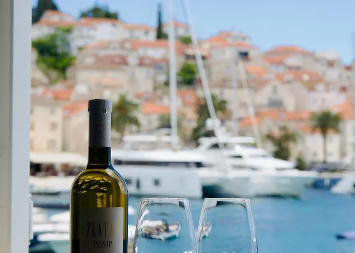 Hvar Riva Apartment *