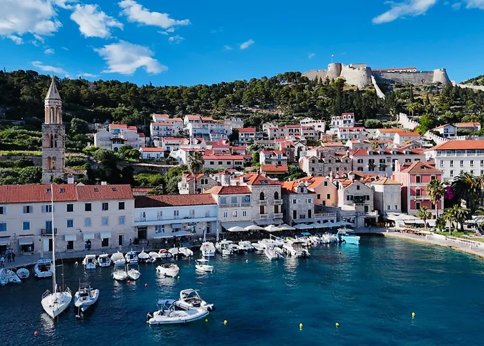 Apartment Hvar Riva